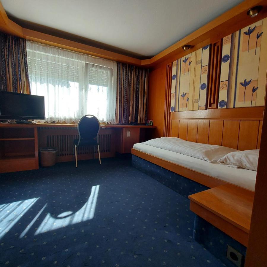 Hotel Tijda Щутгарт Екстериор снимка