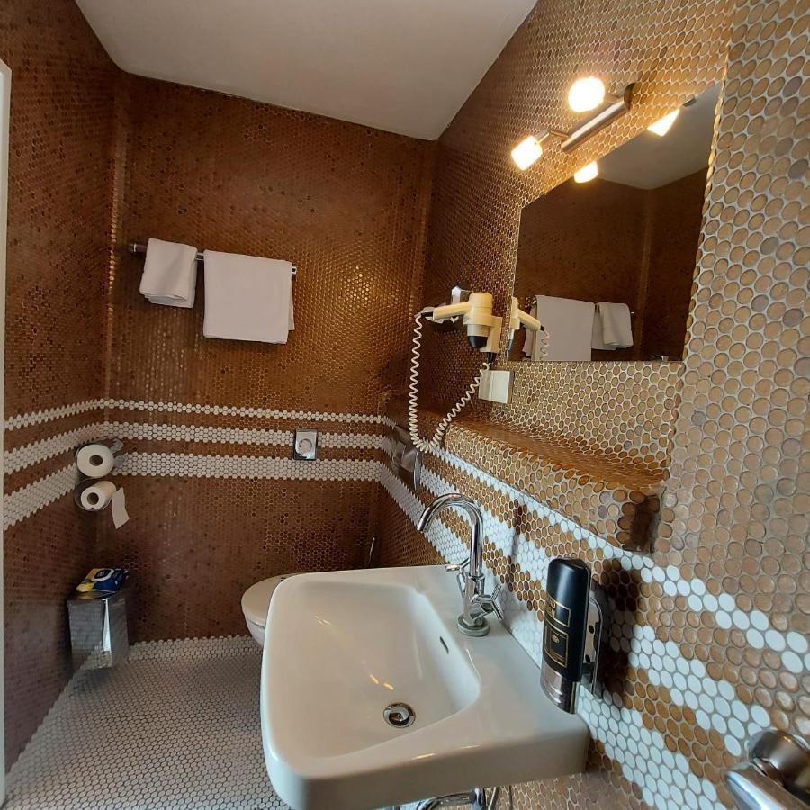 Hotel Tijda Щутгарт Екстериор снимка