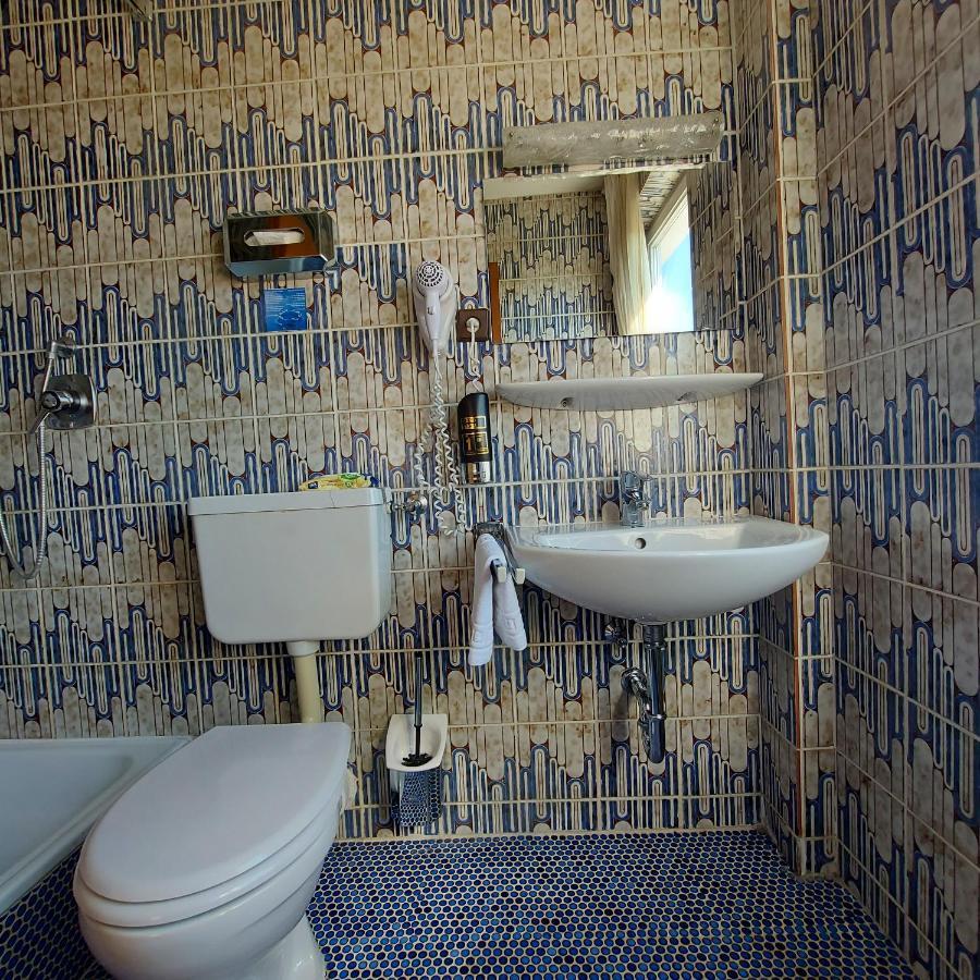 Hotel Tijda Щутгарт Екстериор снимка