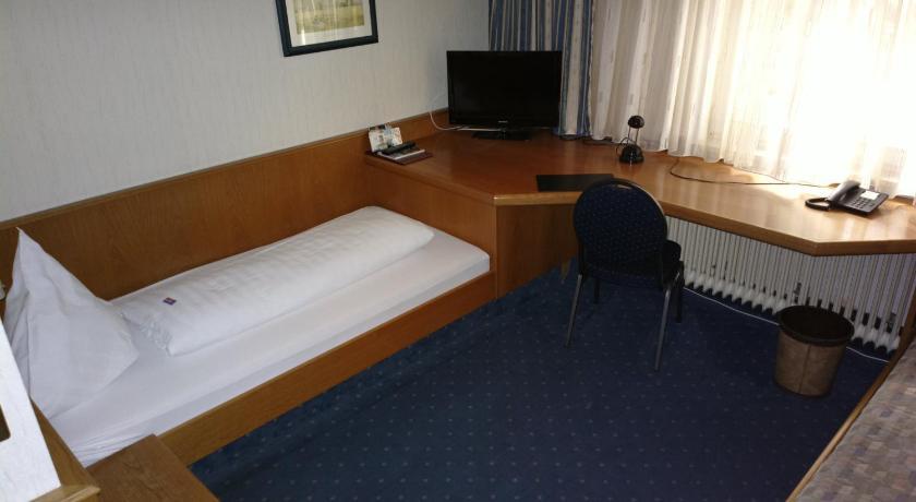 Hotel Tijda Щутгарт Стая снимка